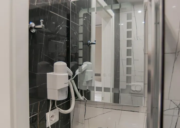 La Gioia * 地拉那