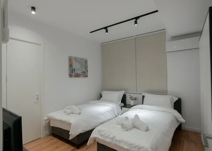 La Gioia Apartamento Tirana